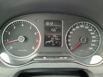 VW Polo 1.2TSI 77kW Výhřev, Digi klima,  Xenony - 14