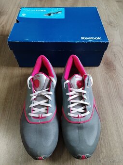 Reebok Traitone speciály běžecké vel 39 - 14