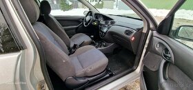 Ford Focus Coupe 1.4.16V 2004 - 14