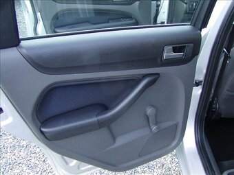 Ford Focus 1.6 TDCi,ESP,EL.SEDAČKY - 14