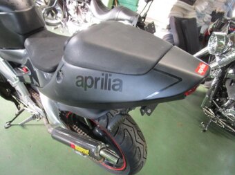 Aprilia RS 250 - 14