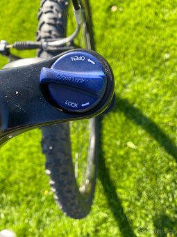 Hoské kolo Kellys, velikost XL, vybavení Shimano SLX - 14