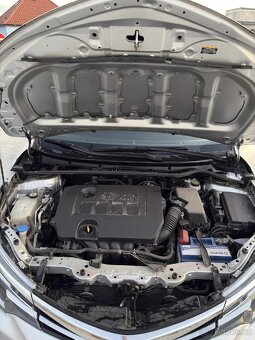 Toyota Corolla 1.6 i,  97kw - 14
