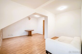 Pronájem bytu 3kk 70m2 v obci Čistá, terasa, parkovací stání - 14