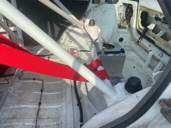 Felicia závodní - 14