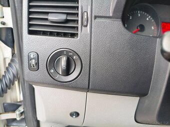 Volkswagen Crafter 2.0 TDI 120Kw r.v.2016 Bus 9 míst DPH - 14