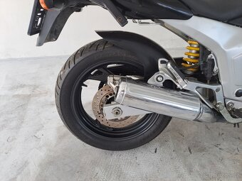 Yamaha TDM 850 - 14