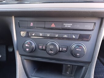 Seat Leon TGi benzín+plyn - 14