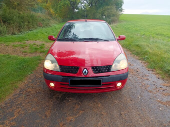 Renault Thalia 1.4 16V 72Kw RV.2004 - 14