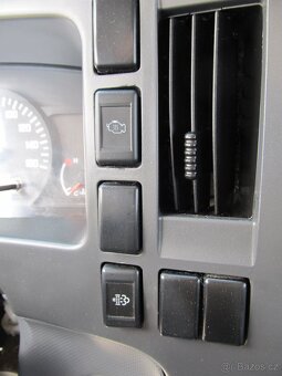 Isuzu N1R 3.0 skříň ČR 1.maj - 14