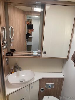 Obytný Bürstner Limited 727 - 14