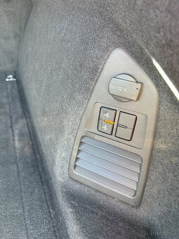 Volkswagen Touareg 3,0 TDI V6, 170 kW, 4x4, DPH - 14