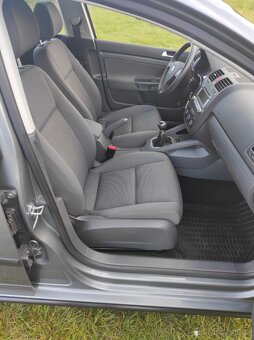 VW Golf V 1,9 TDi, 2008, nová STK, tažné - 14