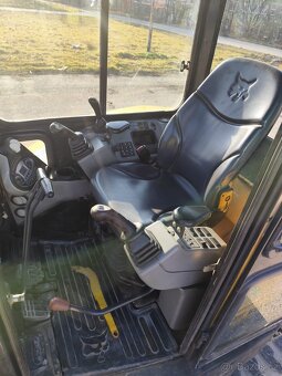 Bagr Bobcat E50 /5000kg/, 3x lyžica - 14