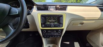 Škoda Rapid 1.2 TSI 77kw ČR 100000km Elegance navi - 14