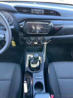 TOYOTA HILUX D-4D - NA PREDAJ / NA SPLÁTKY - 14
