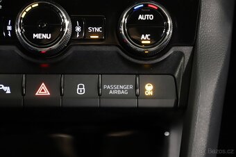 Škoda Karoq 1.5TSI 110kW 113tkm Full LED - záruka Autodraft - 14