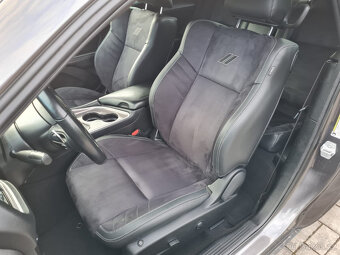 Dodge Challenger RT 5,7 Hemi 2023 Alcantara , DPH - 14