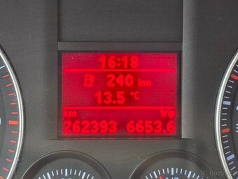 VW CADDY 2,0TDI 55kW 2008 TAŽNÉ - 14