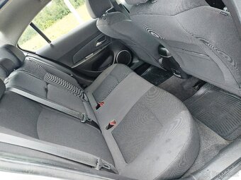 Chevrolet Cruze 1.8, 104kw, 1.majitel, 07/2012 - 14