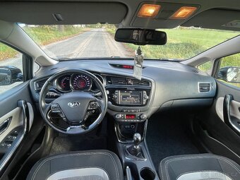 KIA CEED SPOTR SW 1.6i-16v 99kw KOUPENO V CZ - 14