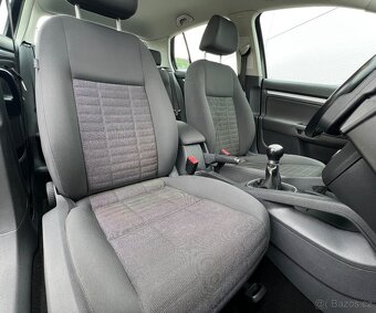 VW GOLF V 1.9TDI 77KW,Tažné,Výhřevy,Senzory,Tempomat,Nová TK - 14