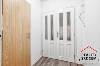 Pronájem zrekonstruovaného bytu 2+kk s komorou, 60 m2, ul. T - 14