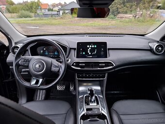MG EHS 1.5 T-GDI Exclusive Plug-in Hybrid - 14