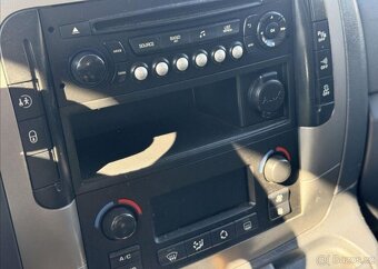 Fiat Scudo 2,0 120kW SERVISKA,NOVÁ STK,ČR nafta manuál - 14