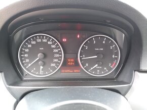 BMW 320i 110kW KLIMA - 14