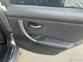 BMW e90 318d 320d - 14