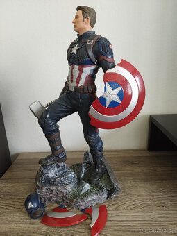 Velké Marvel figurky: (Hulka 42cm a Captain America 40cm) - 14