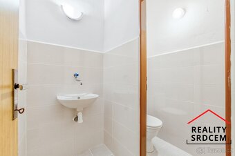 Pronájem zrekonstruovaného bytu 3+kk s pracovnou, 82 m2, ul. - 14
