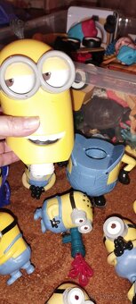 Plný úložný box hraček...všeho chuť - 14