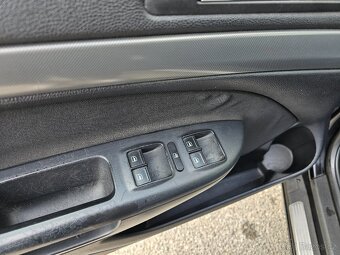 Škoda Octavia 2, 1.9TDI  DSG, xenony,tažné - 14