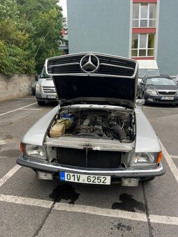 Mercedes Benz 280 SLC - 14