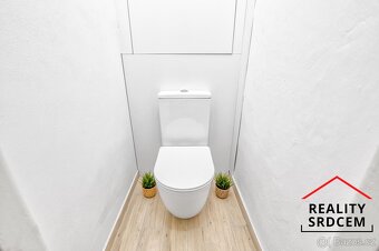 Pronájem bytu v os. vlast. o velikosti 3+1+lodžie/66m2 na ul - 14