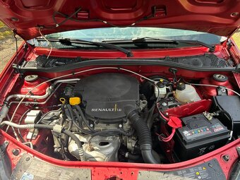 Dacia Sandero Stepway 1.6i - 14