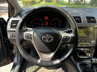 Toyota Avensis combi 2.2 D-4D Exclusive - 14