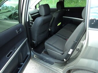 Toyota Corolla Verso 2.0 D4D 85kW - 14
