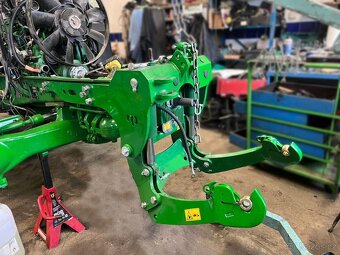 přední tříbodový závěs pro traktory John deere - 14