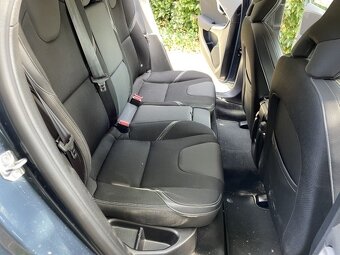 Volvo V40 D2 AUTOMAT 2.0 diesel - 14