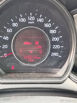 Kia Ceed 1.4i + LPG - 14