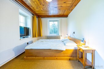 Prodej rodinného domu 402 m², pozemek 3160 m² v Krkonoších - 14
