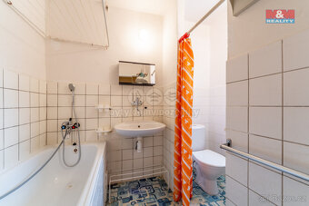 Prodej bytu 2+1, 55 m², Kladno, ul. Unhošťská - 14