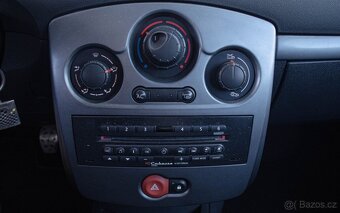 Renault Clio RS 2.0i 16V - 14