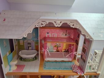 Domeček pro panenky Barbie a příslušenství - 14