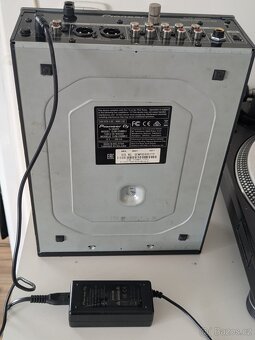 2x Gramofon Technics SL-1210MK5 a 2-kanál mix Pioneer DJM250 - 14