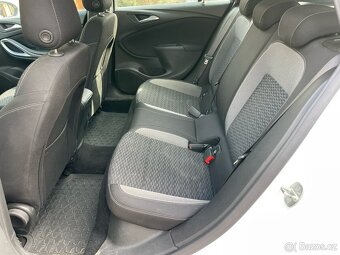 Opel Astra 1.5Cdti 1.MAJITEL ČR DPH LED - 14