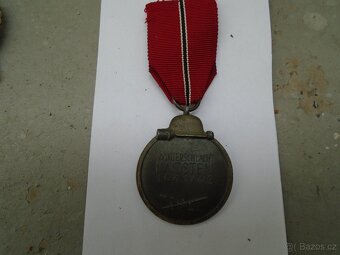 VOJENSKÉ ODZNAKY - 14